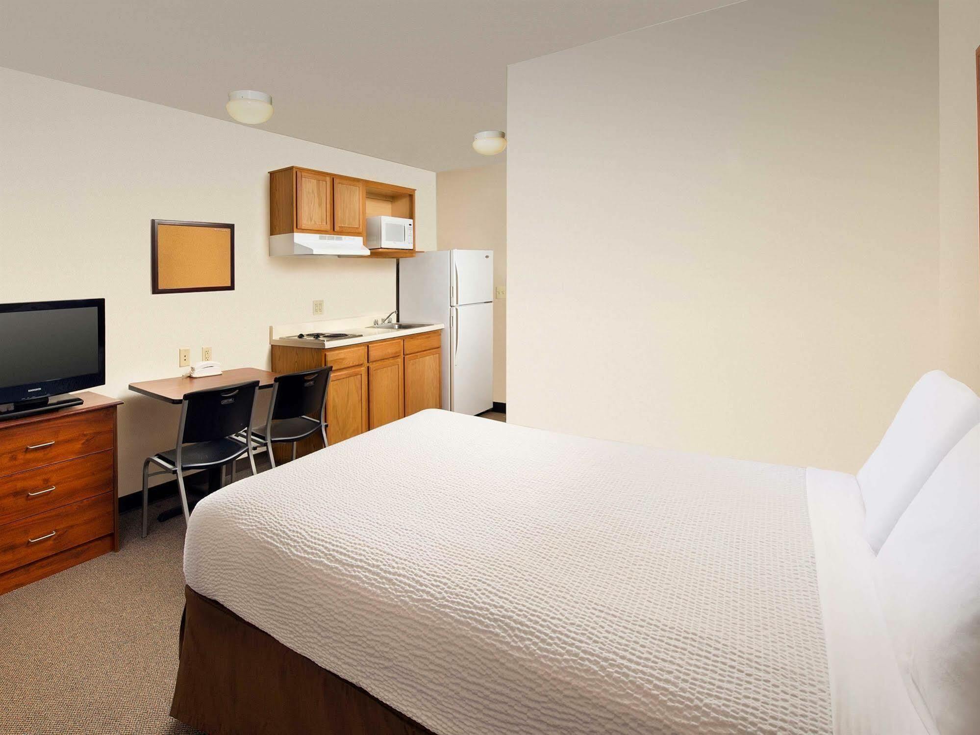 Extended Stay America Select Suites - Charleston - Ashley Phosphate Rd. North Charleston Exterior photo